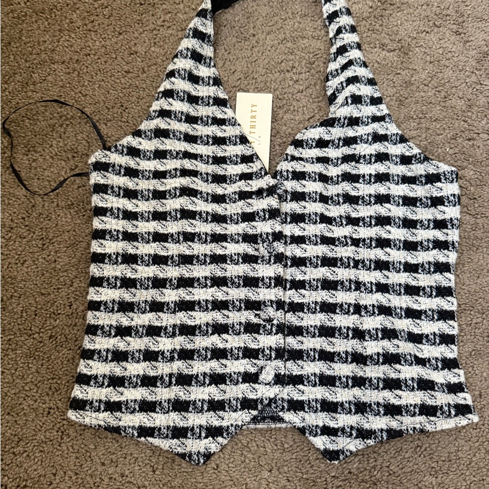 Stylish Black and White Checkered Halter Top